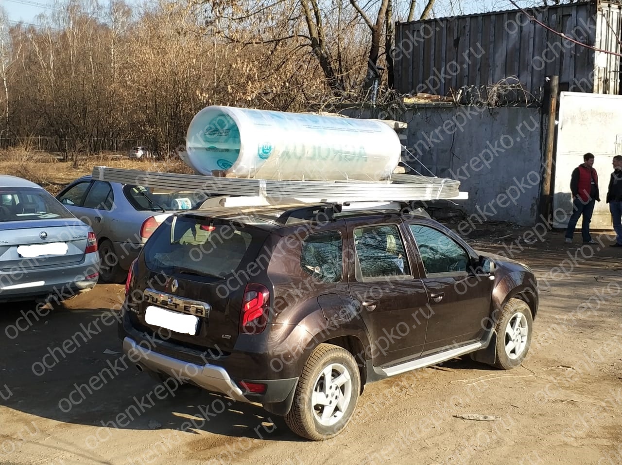 Самовывоз на Рено Дастер (фото сбоку)