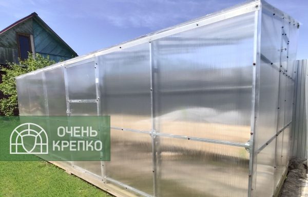 Теплица Пристенная фото 5